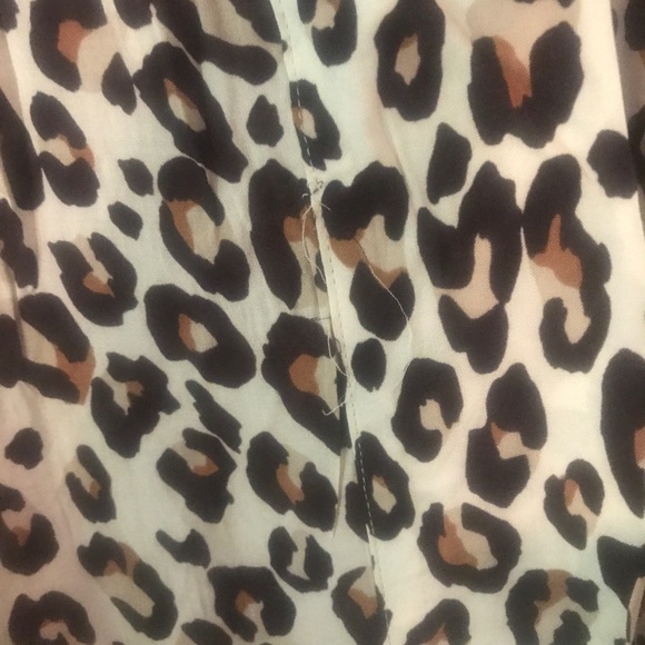 Bodhi Leopard Short Robe - Picture 3 of 8
